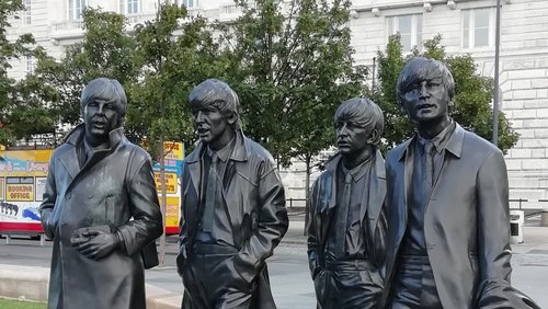 Sixtiesband "FUN" spielt Beatles-Konzert in Mönchengladbach